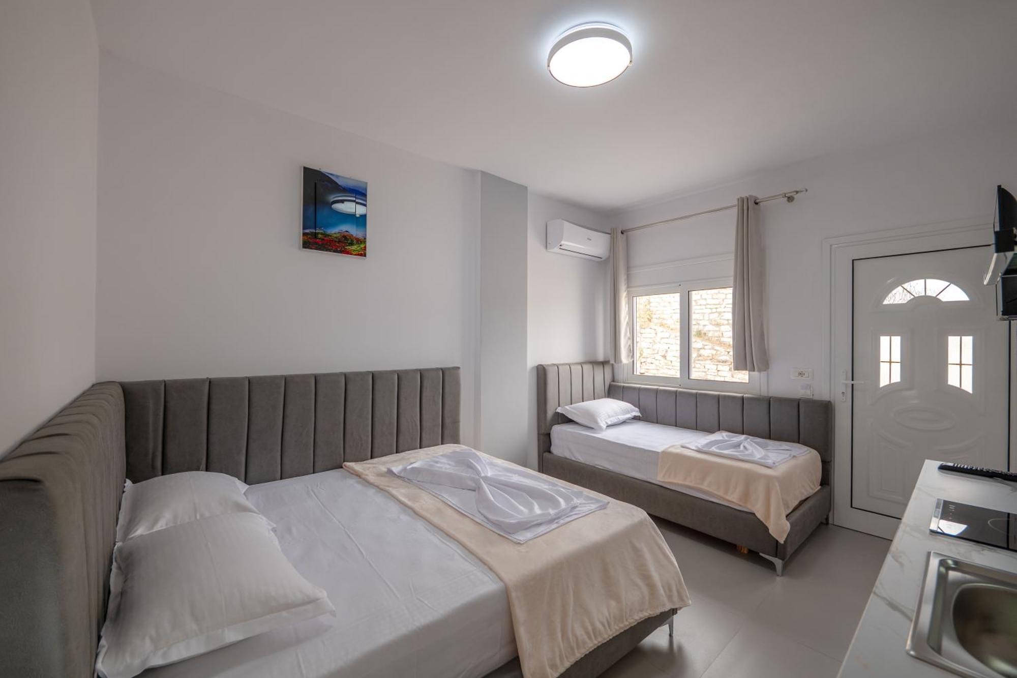 Villa Kale Sarandë Buitenkant foto
