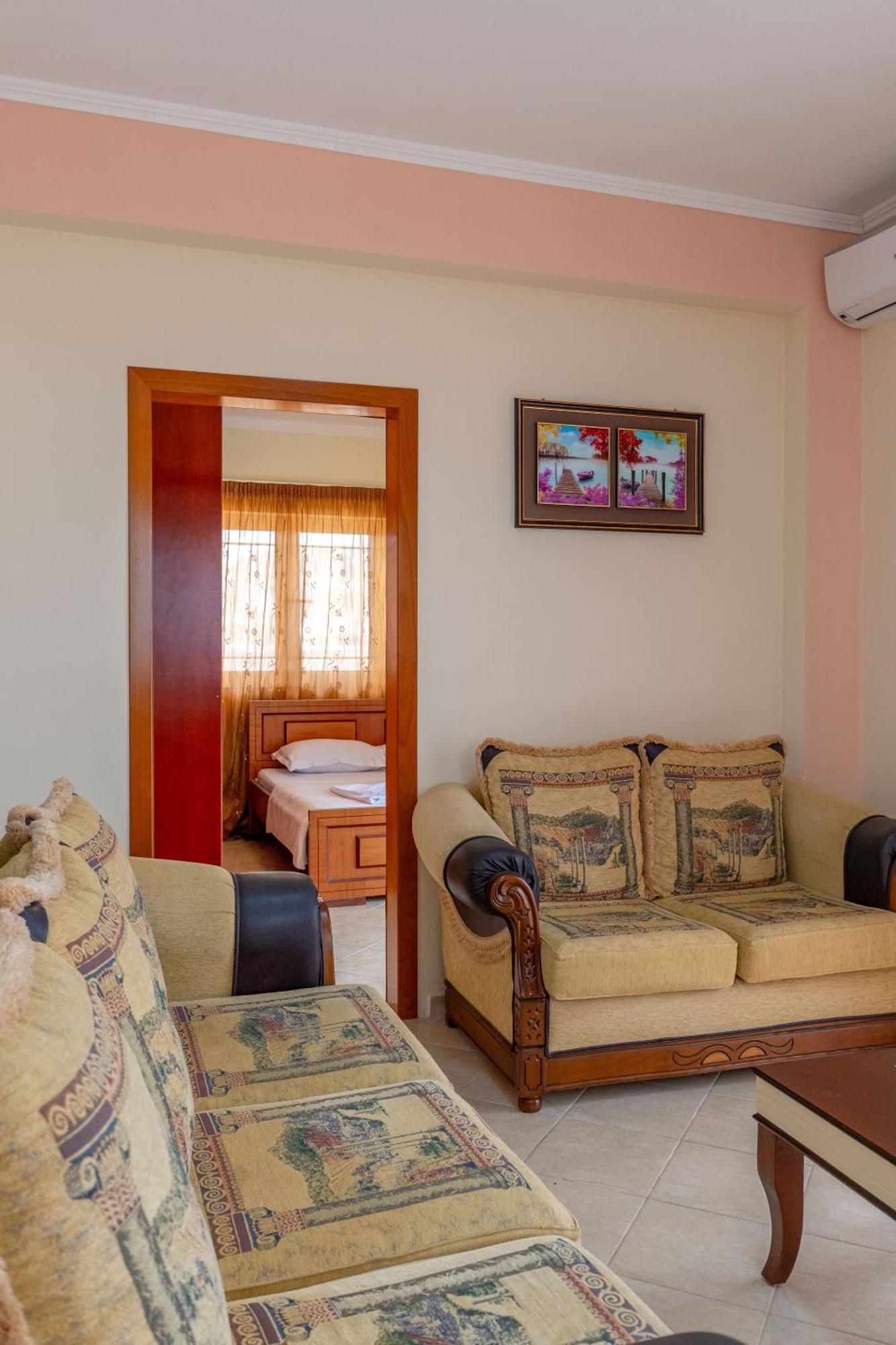 Villa Kale Sarandë Buitenkant foto