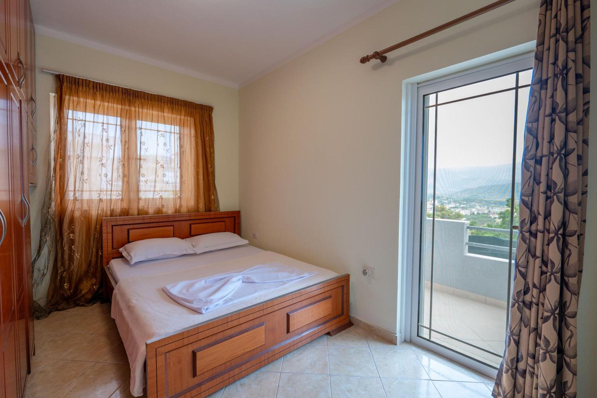 Villa Kale Sarandë Buitenkant foto